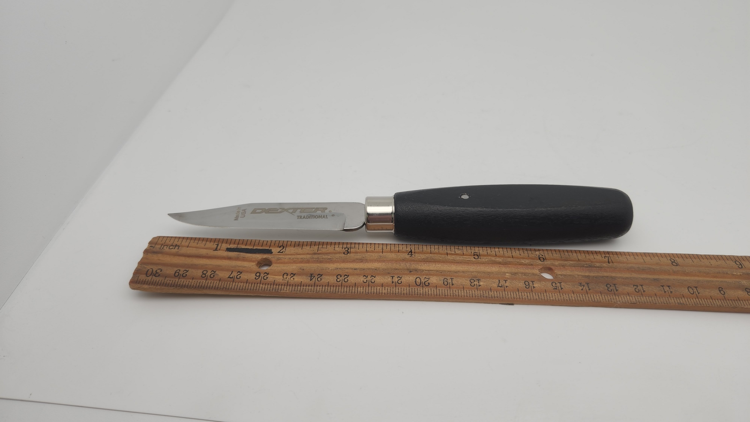 Dexter-Russell 20332 Traditional Slant Wooden Knife Block