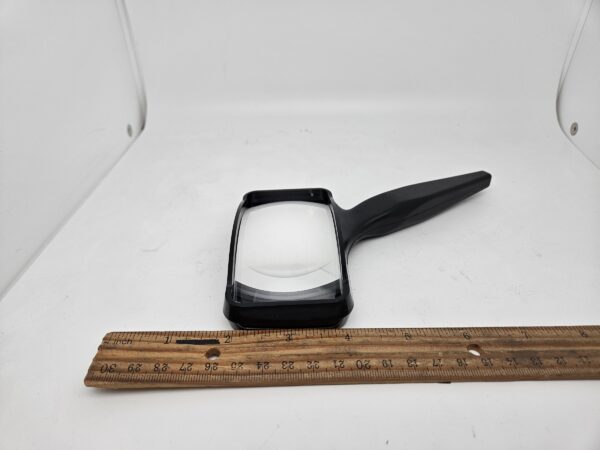 Donegan A2024 Rectangular Hand-held Aspheric Magnifier 3X