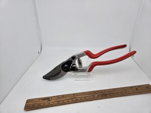 Felco F-13 Angled Longer Pruning Shear