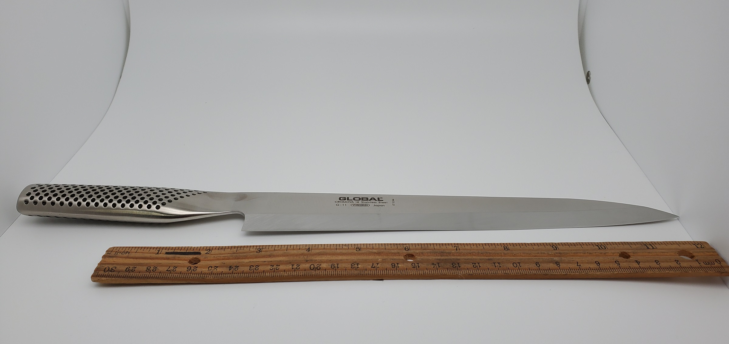 Global G-11, 10 Inch Yanagi Sashimi Knife