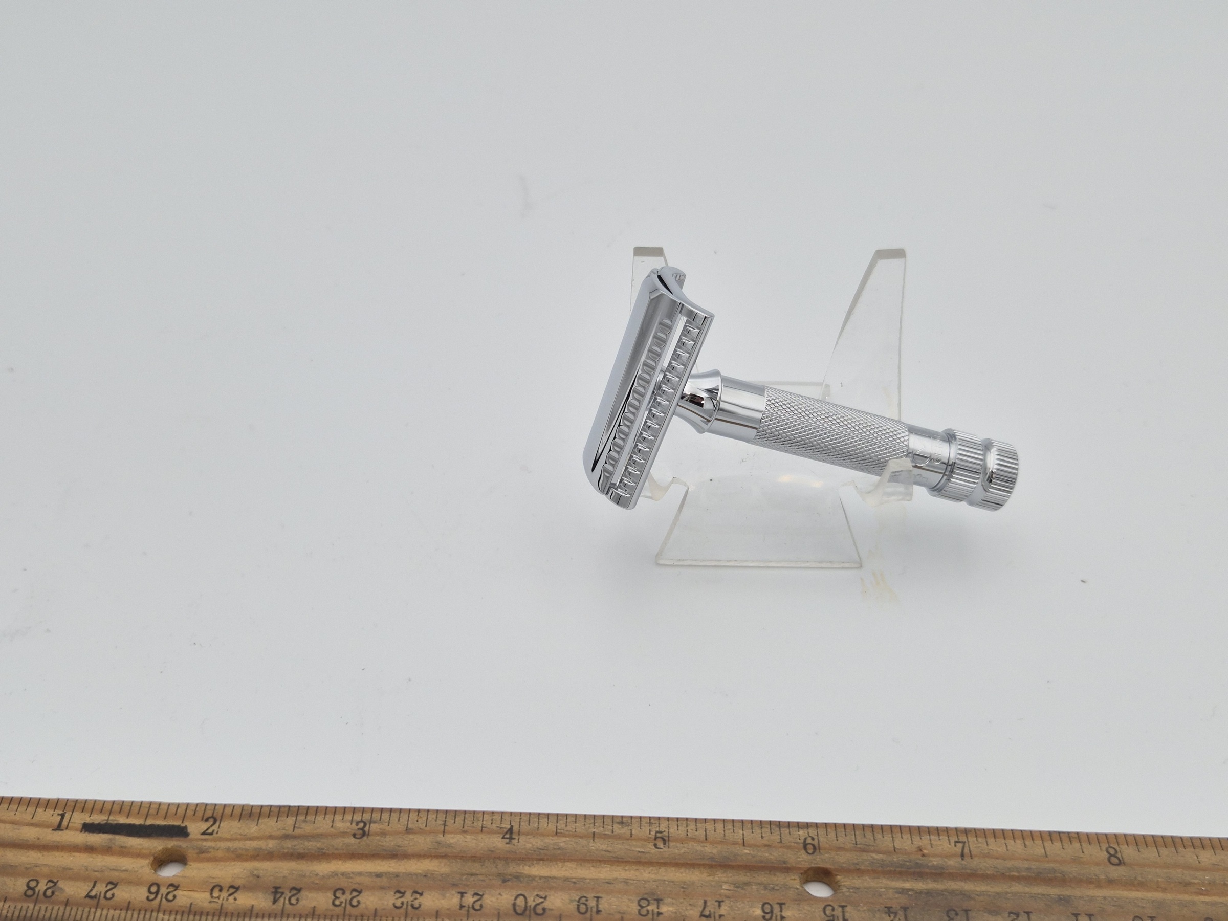 Merkur 198 Heavy Duty Safety Razor with Slant Bar
