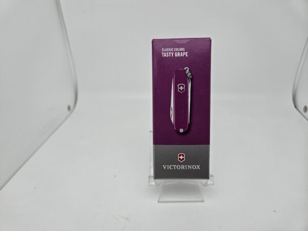 Swiss Army 0.6223.52G Classic SD with Tasty Grape Scales by Victorinox