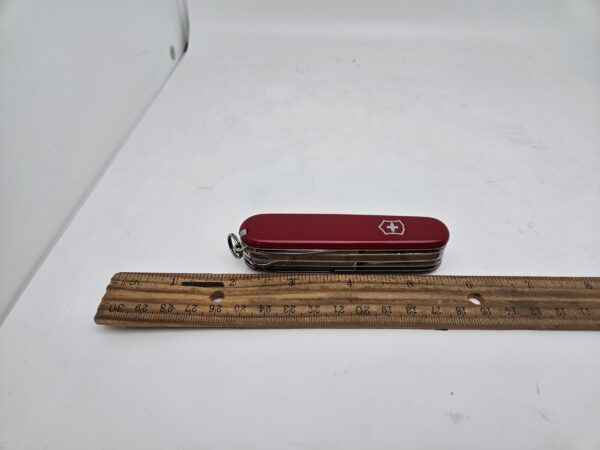 Swiss Army 1.4723 Deluxe Tinker Pocket Knife by Victorinox