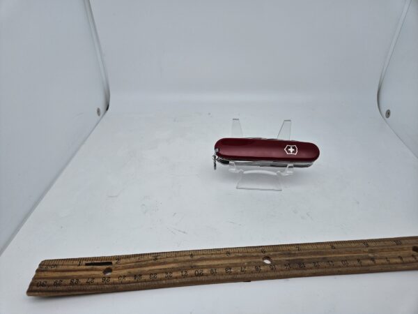 Swiss Army 1.4723 Deluxe Tinker Pocket Knife by Victorinox