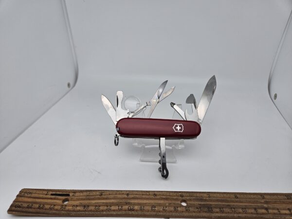 Swiss Army 1.6703 Explorer Pocket Knife by Victorinox