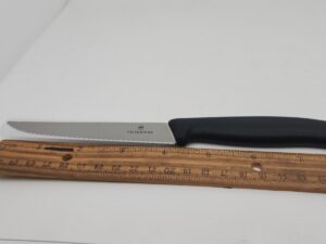 Victorinox Swiss Classic 6.7933.12 Steak Knife Pointed Tip 4-3/4 IN