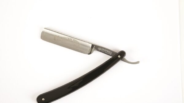 Colonel Conk 504B Straight Razor With Black Handle and Carbon Blade