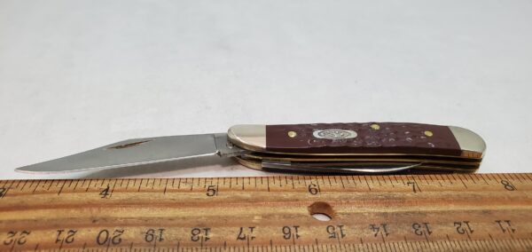 Case 046 Peanut/Brown Synthetic Handles