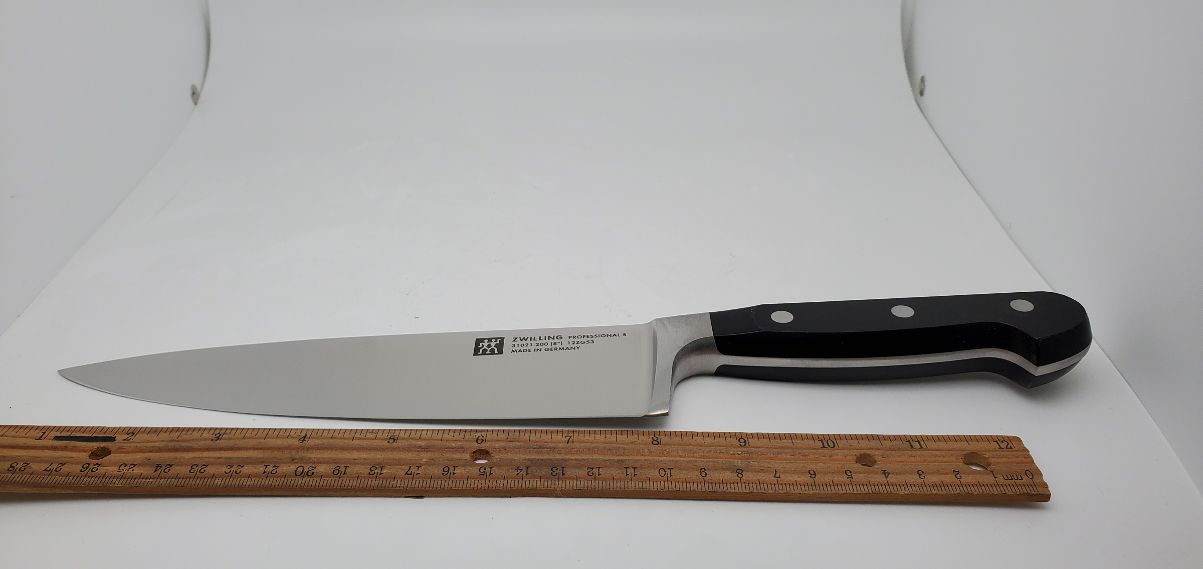 HK31021-203 PRO-S COOKS KNIFE 8 IN