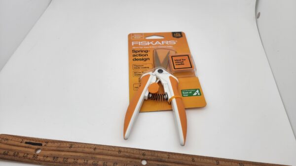 FK190520-1002 Micro-Tip Scissors with Spring-Action 6 In