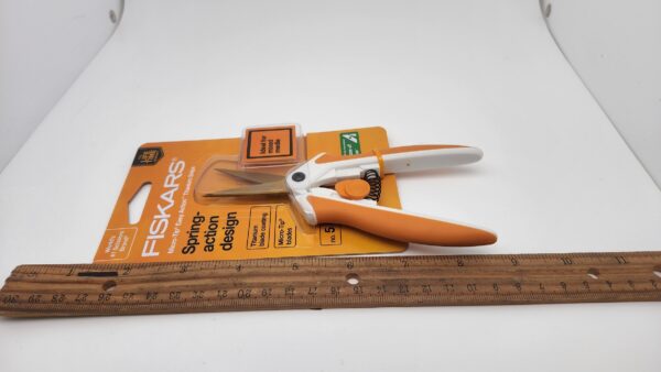 FK190520-1002 Micro-Tip Scissors with Spring-Action 6 In