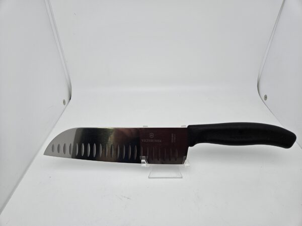 Victorinox Swiss Classic 6.8523.17B Santoku Knife 7 In with Fluted Edge