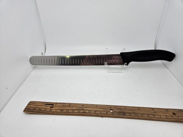 Victorinox Swiss Classic 6.8223.25 Slicing Knife for Roast Beef