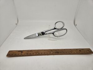 Gingher G-220560-1002 Utility Scissors with Blunt Tip