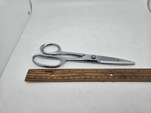 Gingher G-220560-1002 Utility Scissors with Blunt Tip