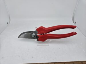 Felco F-300 Picking and Trimming Snip